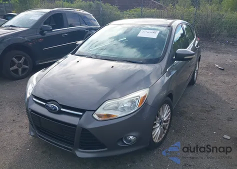 2012 Ford Focus Sel z USA, uszkodzony, nr VIN 1FAHP3M25CL407008